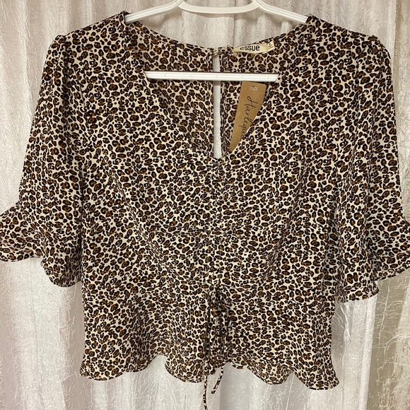 Cheetah crop top - Picture 1 of 2
